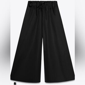 Zara Mid-rise Black Culottes